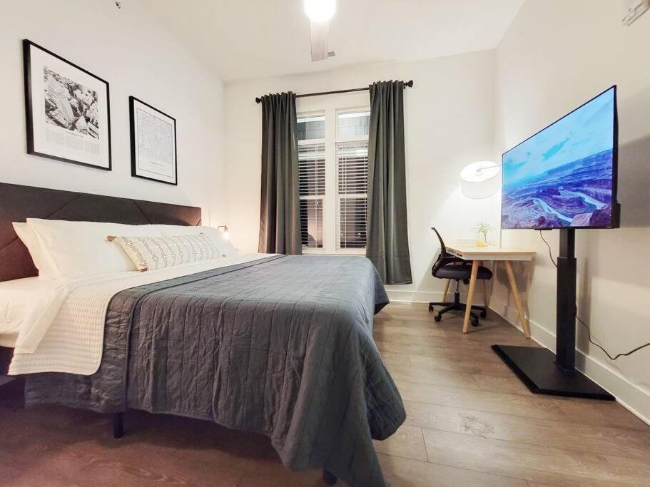 Ferienwohnung New Stylish Getaway- 5 Mil To Uptown/3 Smart Tvs! Charlotte Exterior foto